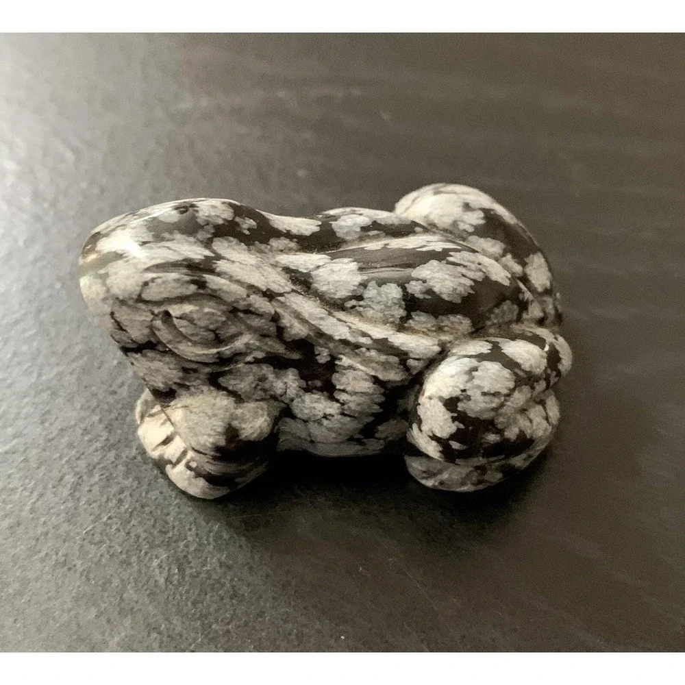 Natural Snowflake Obsidian Frog Figurines Decorative Collectible